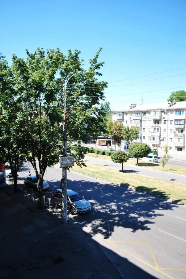 Apartment At Kirova Dnipro Bagian luar foto